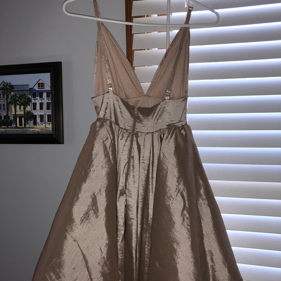 Dress - Picture 3 of 3